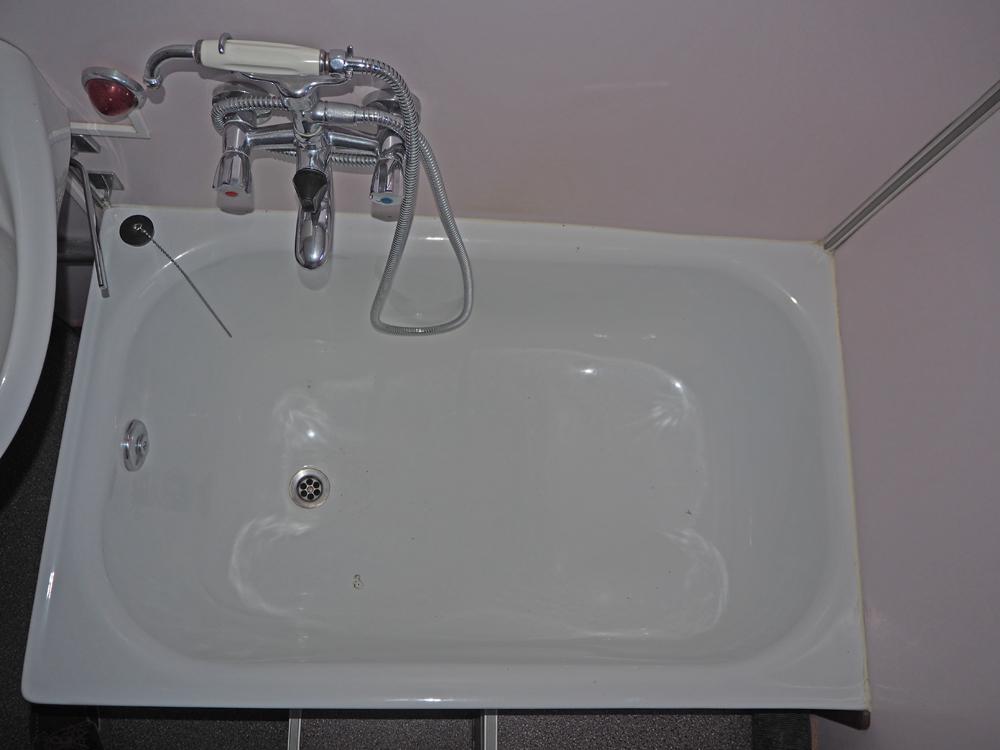 Aft cabin, Accommodation